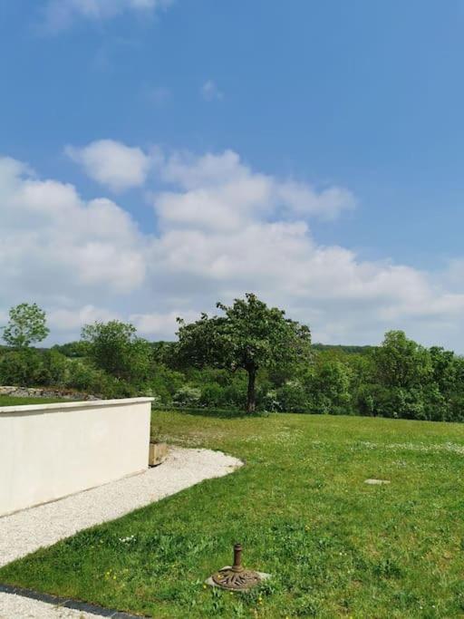 Studio Au Calme Avec Terrasse Rougemont  エクステリア 写真